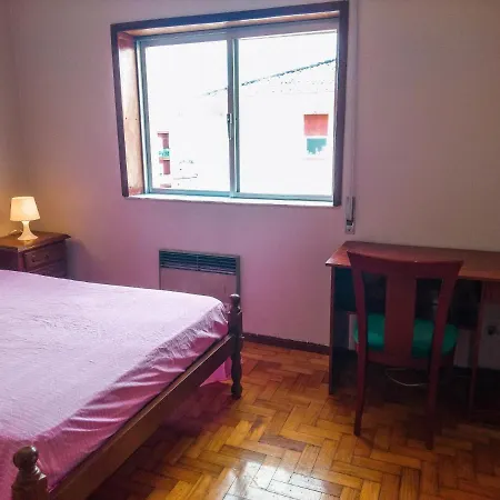 Enjoy Braga Estacao - Charming Bedrooms In The Historic Center Exterior photo